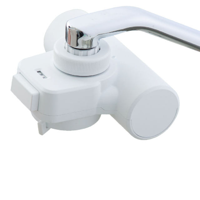 タカギ　工事不要　蛇口の先端に取り付けるコンパクトな浄水器　蛇口直結型浄水器　mini Neo 白